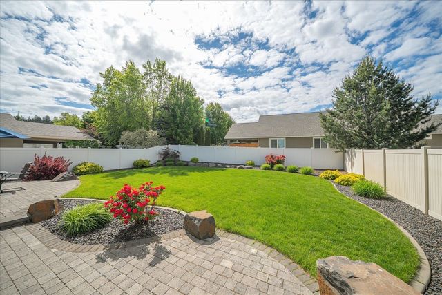 24870 E Stonecrest Ave, Liberty Lake, WA 99019