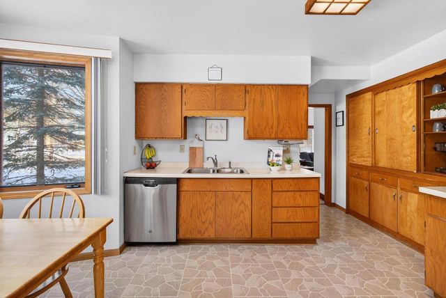 330 MAIN STREET, Oconto, WI 54153