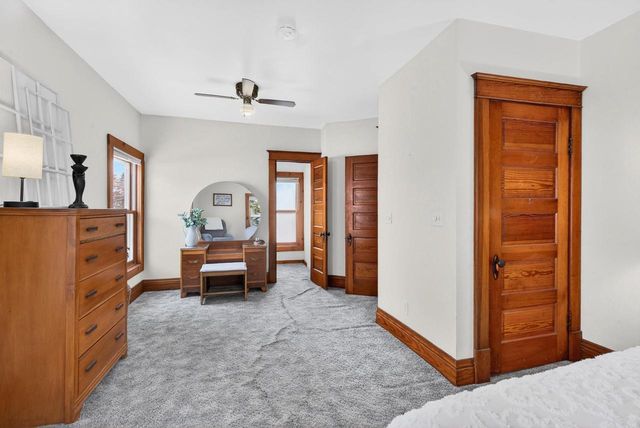 330 MAIN STREET, Oconto, WI 54153