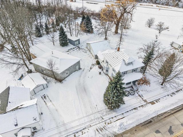 330 MAIN STREET, Oconto, WI 54153