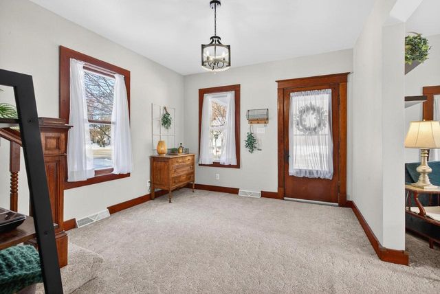 330 MAIN STREET, Oconto, WI 54153