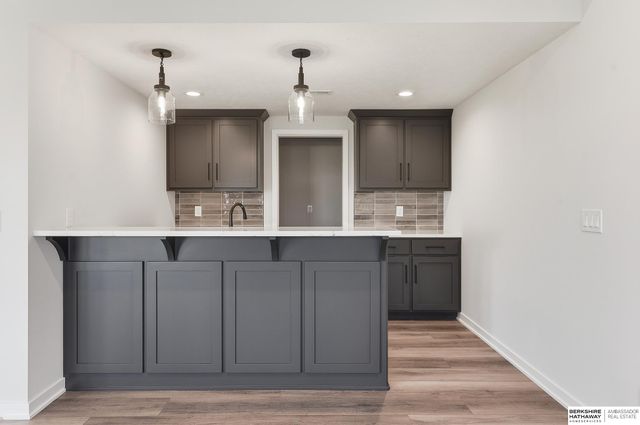 10955 S 102nd Street, Papillion, NE 68046