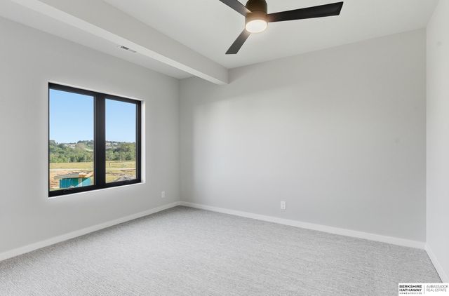 10955 S 102nd Street, Papillion, NE 68046