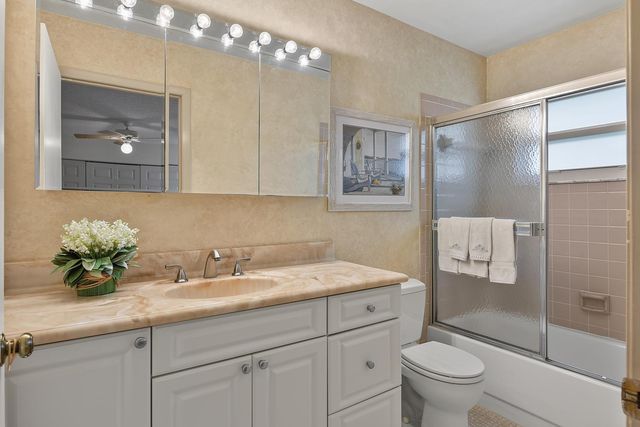 5157 Lakefront Boulevard D, Delray Beach, FL 33484