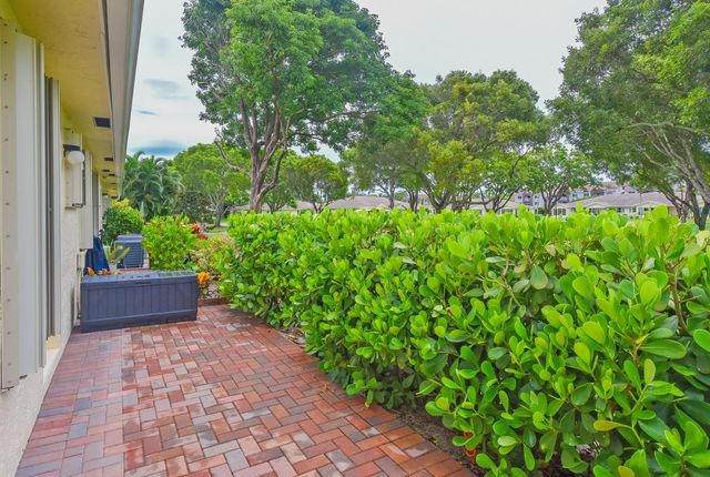 5157 Lakefront Boulevard D, Delray Beach, FL 33484