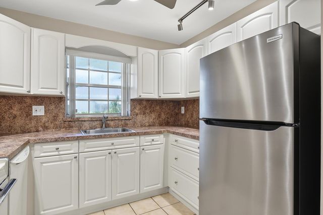 5157 Lakefront Boulevard D, Delray Beach, FL 33484