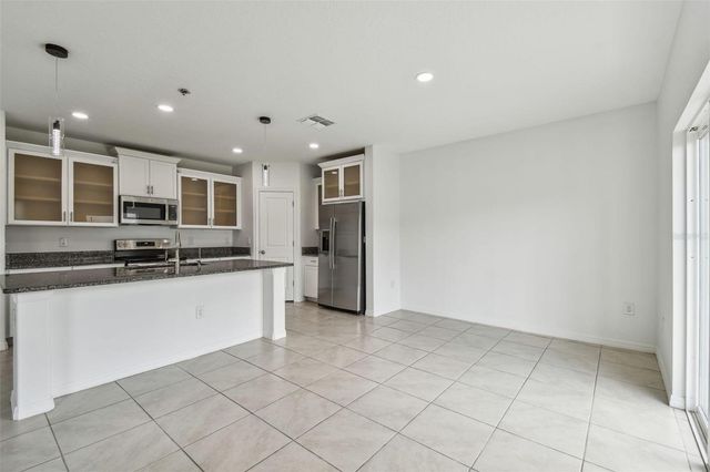 2139 STELLAR BRILLIANCE WAY, Lutz, FL 33558