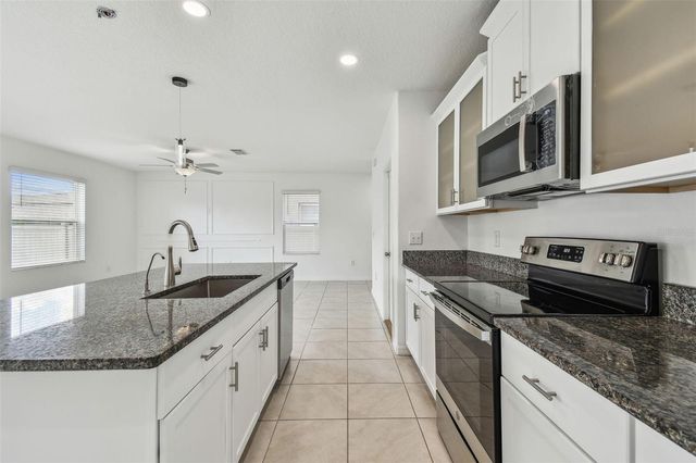 2139 STELLAR BRILLIANCE WAY, Lutz, FL 33558
