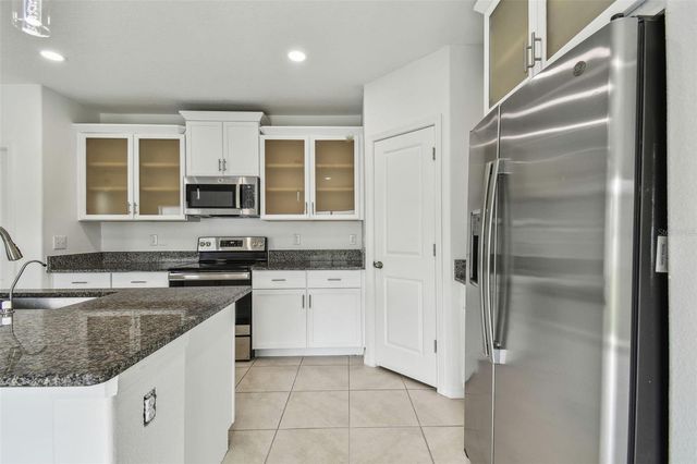 2139 STELLAR BRILLIANCE WAY, Lutz, FL 33558