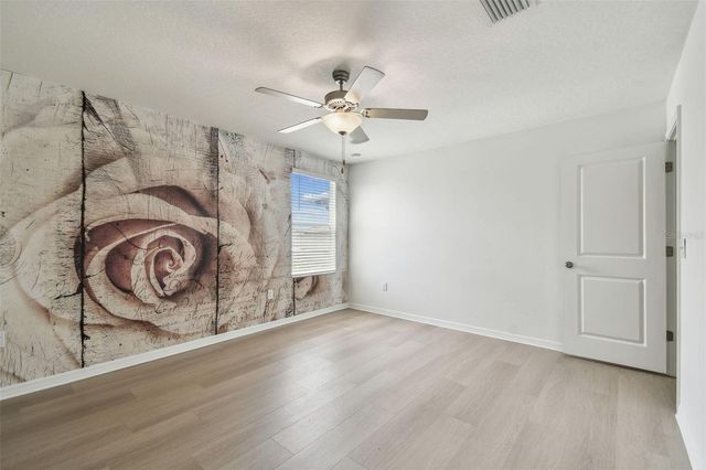2139 STELLAR BRILLIANCE WAY, Lutz, FL 33558
