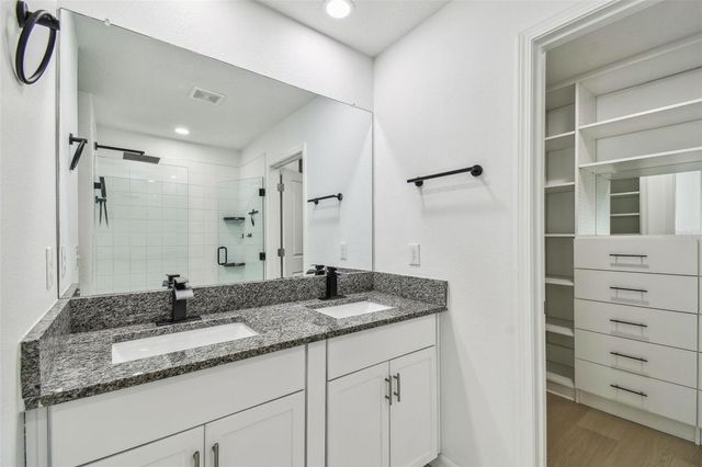 2139 STELLAR BRILLIANCE WAY, Lutz, FL 33558