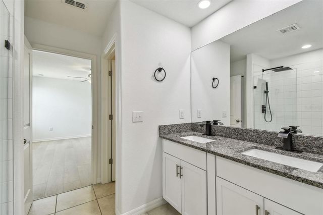 2139 STELLAR BRILLIANCE WAY, Lutz, FL 33558