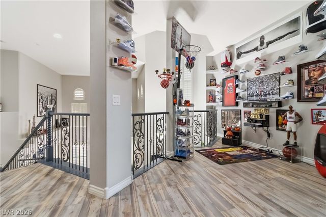 9564 Trattoria Street, Las Vegas, NV 89178