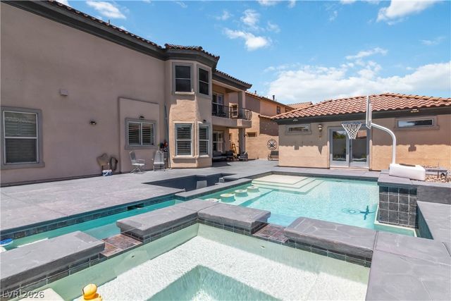 9564 Trattoria Street, Las Vegas, NV 89178