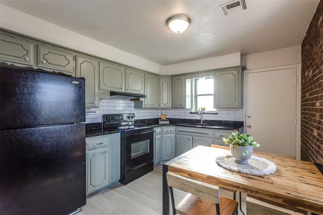 10213 N Military Avenue, Oklahoma City, OK 73114