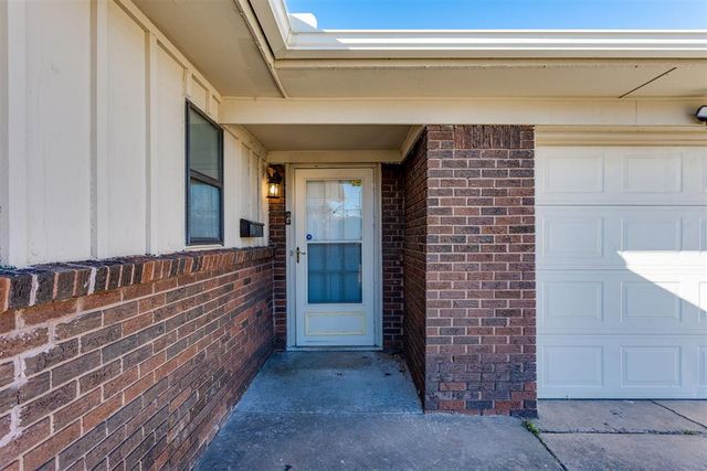 10213 N Military Avenue, Oklahoma City, OK 73114