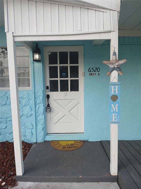 6520 CLEMSON STREET, Bradenton, FL 34207