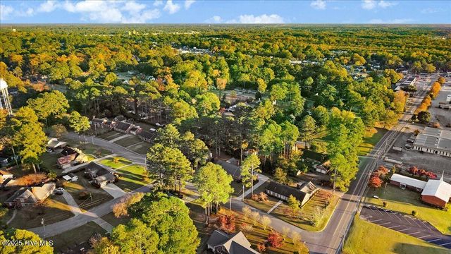 1802 Windsor Road, Kinston, NC 28504