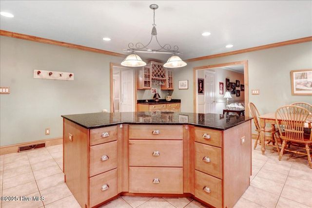 1802 Windsor Road, Kinston, NC 28504