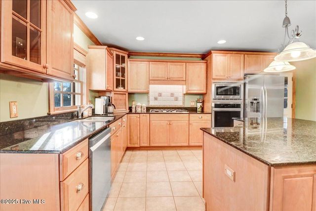 1802 Windsor Road, Kinston, NC 28504