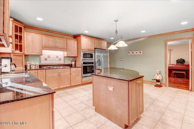 1802 Windsor Road, Kinston, NC 28504