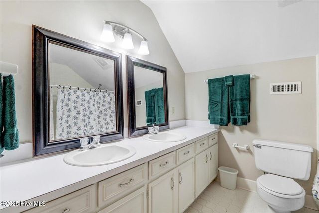 1802 Windsor Road, Kinston, NC 28504