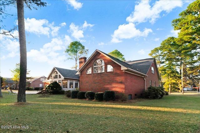 1802 Windsor Road, Kinston, NC 28504