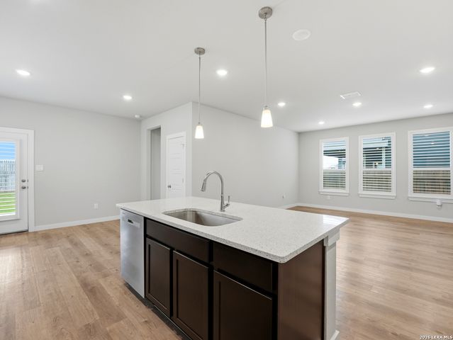 14340 Iron Knight, San Antonio, TX 78253