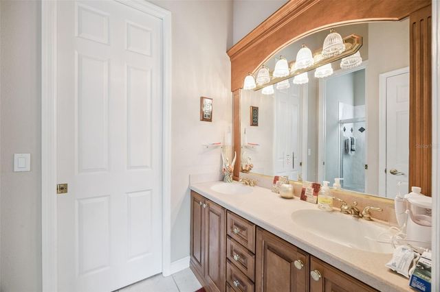 8742 SOUTHERN BREEZE DRIVE, Orlando, FL 32836