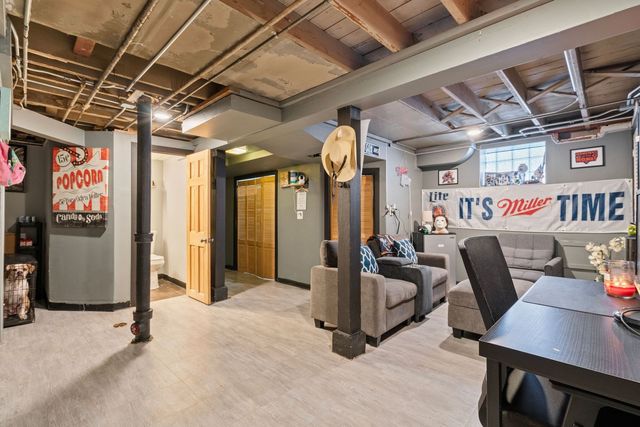 2023 S 23rd Avenue, Broadview, IL 60155