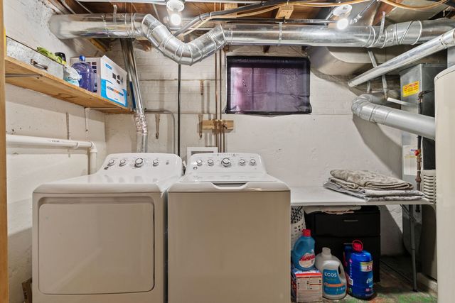 2023 S 23rd Avenue, Broadview, IL 60155