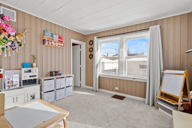 2023 S 23rd Avenue, Broadview, IL 60155