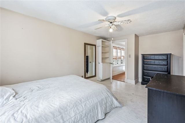 371 Case Ave, Sharon, PA 16146