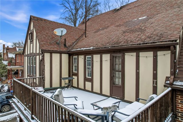 371 Case Ave, Sharon, PA 16146