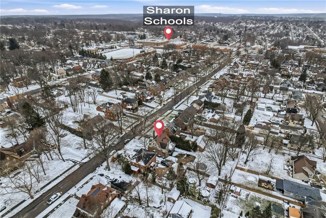 371 Case Ave, Sharon, PA 16146