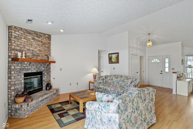 1369 Mulberry Court, Greenfield, IN 46140