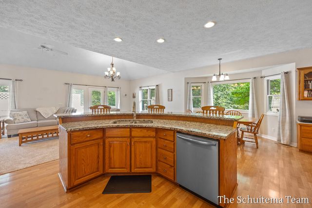 6219 Walton Heath Drive, Georgetown Twp, MI 49426