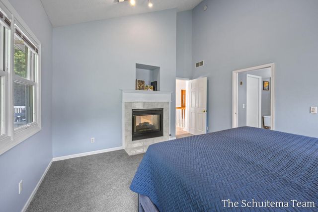 6219 Walton Heath Drive, Georgetown Twp, MI 49426
