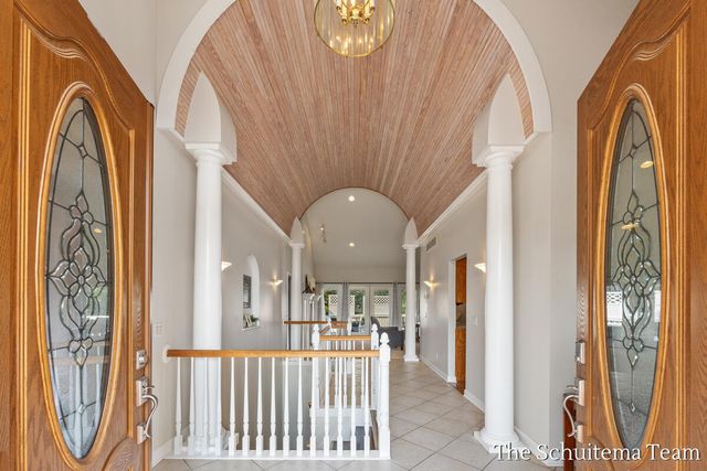 6219 Walton Heath Drive, Georgetown Twp, MI 49426