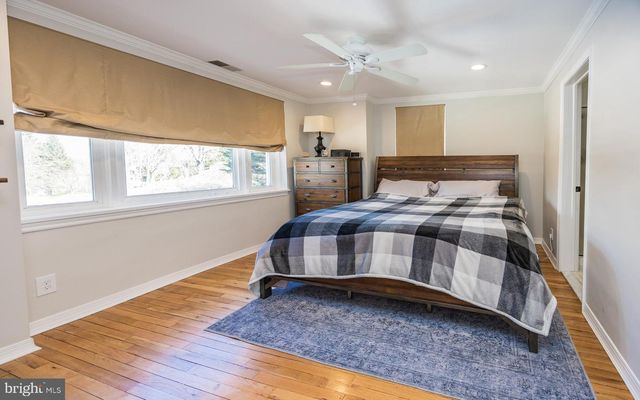 820 SHARPLESS RD, Hockessin, DE 19707