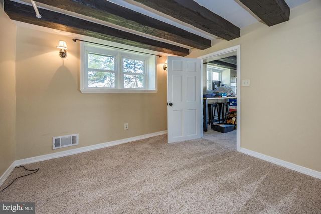 820 SHARPLESS RD, Hockessin, DE 19707