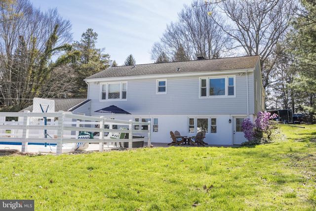 820 SHARPLESS RD, Hockessin, DE 19707