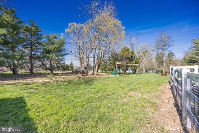 820 SHARPLESS RD, Hockessin, DE 19707
