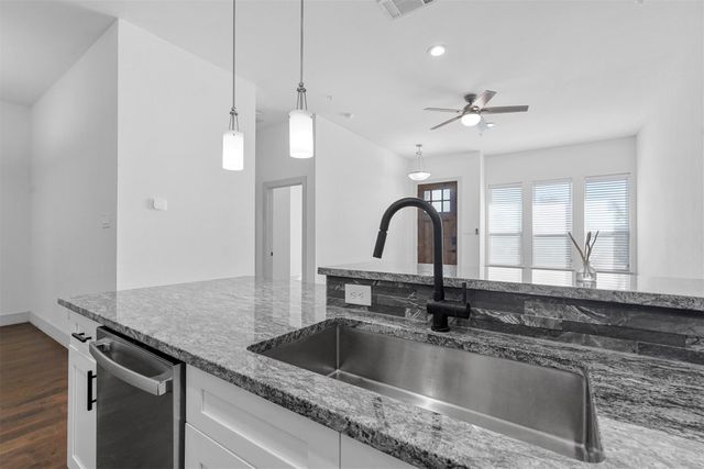 6059 Rivendell Drive, Frisco, TX 75035