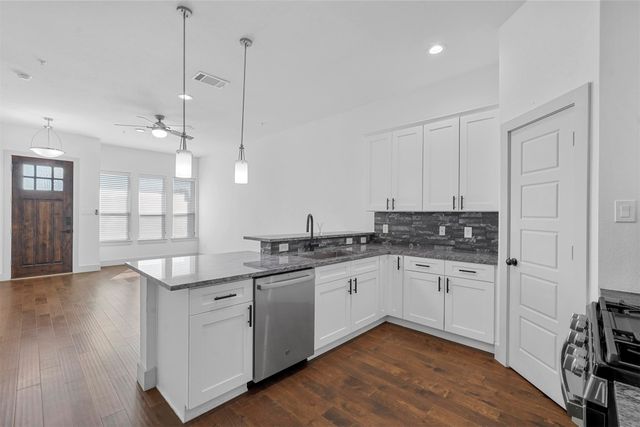 6059 Rivendell Drive, Frisco, TX 75035