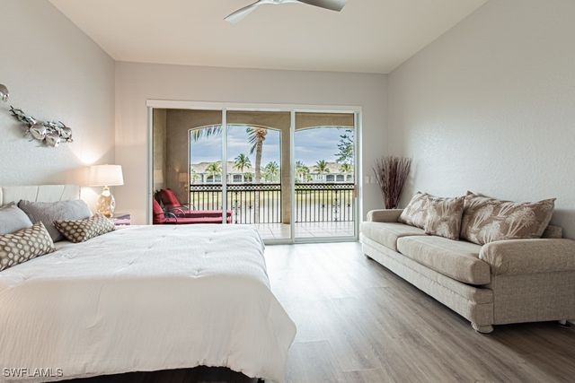 9219 Corfu CT 202, Naples, FL 34114