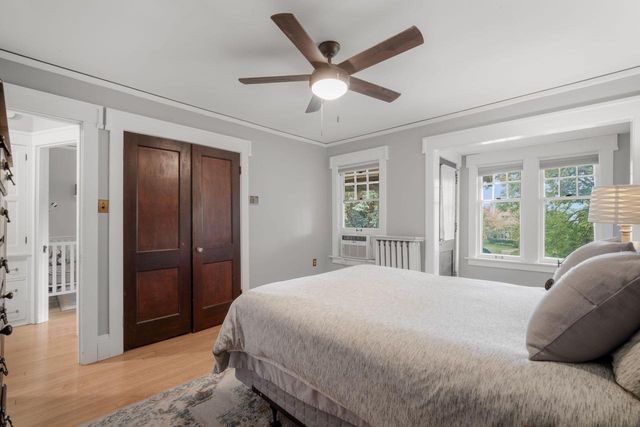 5022 W Washington BOULEVARD, Milwaukee, WI 53208