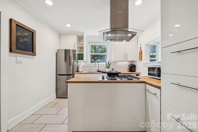 4416 Mcclure Road, Charlotte, NC 28216