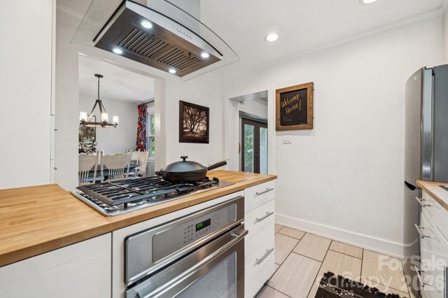 4416 Mcclure Road, Charlotte, NC 28216