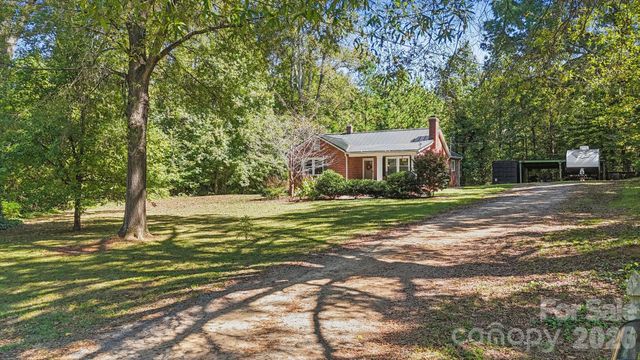 4416 Mcclure Road, Charlotte, NC 28216